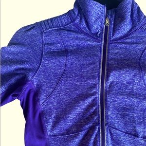 RARE Lululemon 1/2 Zip Pullover